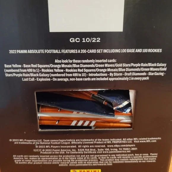 Panini 2022 NFL Absolute Football Trading Cards 2 Packs Yellow Parallel - Picture 4 of 4